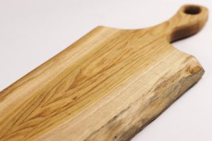 Large elm live edge chopping board with handle #003