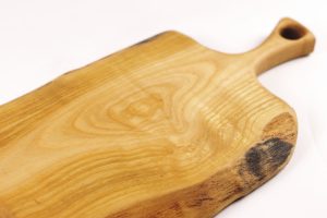Small cherry live edge chopping board with handle #014