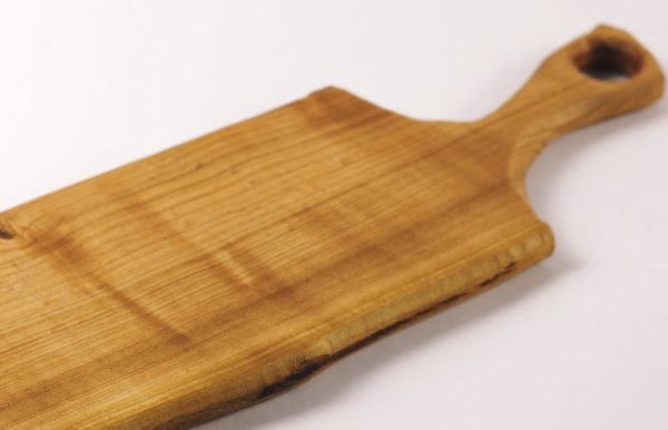 Small cherry live edge chopping board with handle #013