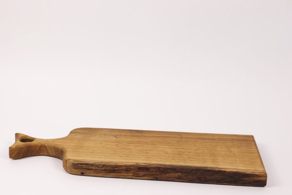 Small oak live edge chopping board with handle #010 - Image 5
