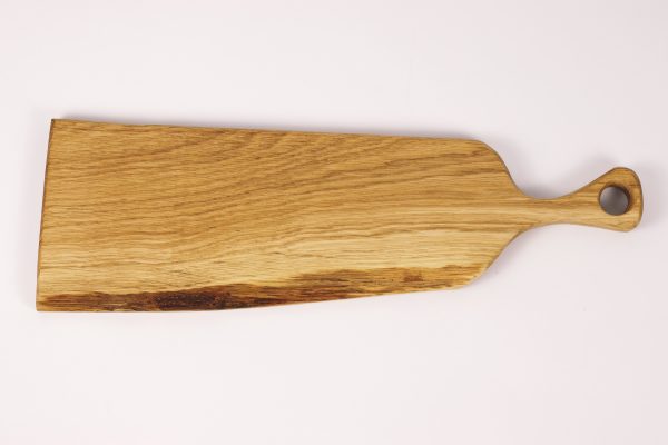 Small oak live edge chopping board with handle #011 - Image 7