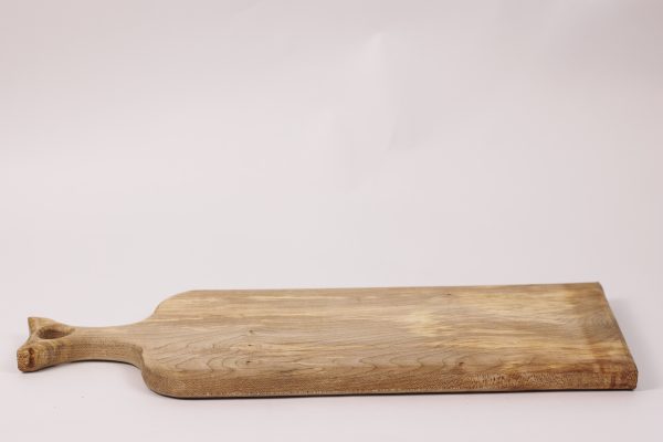 Medium sycamore chopping board with handle #018 - Image 5