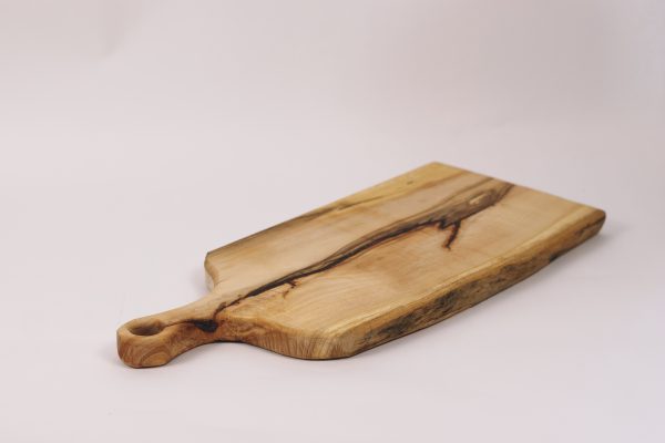 Medium spalted beech chopping board with handle & resin #017 - Image 2