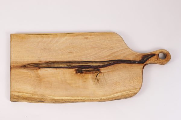 Medium spalted beech chopping board with handle & resin #017 - Image 6